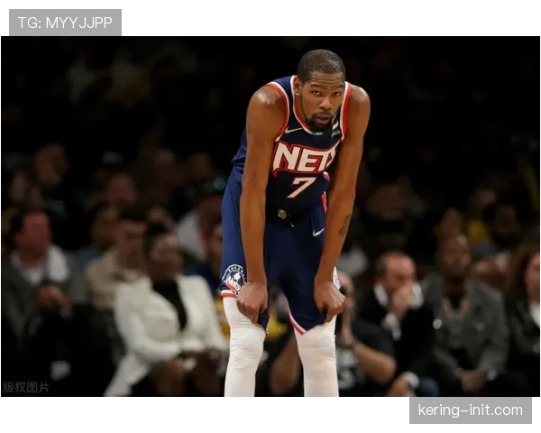 场边：杜兰特与塔图姆赛后交换球衣，传承意味浓厚